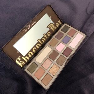 Too Faced Chocolate Bar